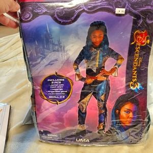 Disney Descendants 3 Uma costume-NWT